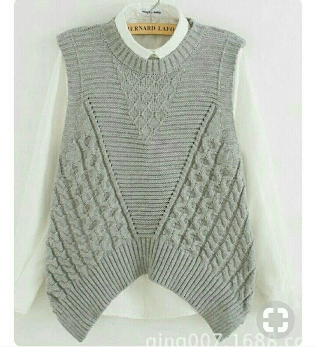 Вязаная серая безрукавка