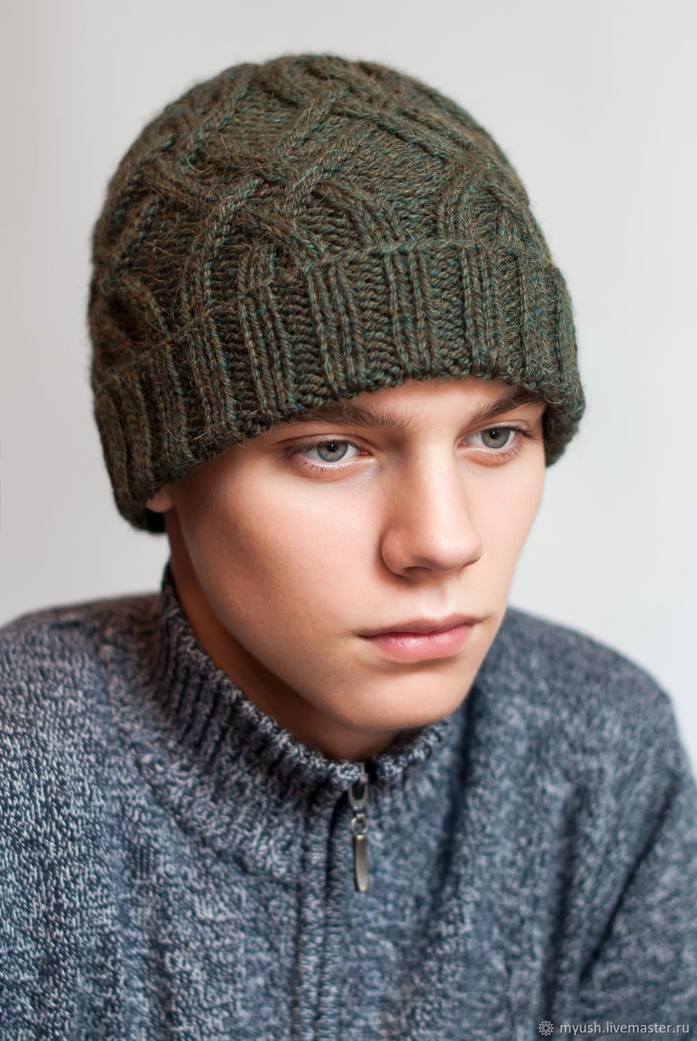 Мужские вязаные шапки спицами