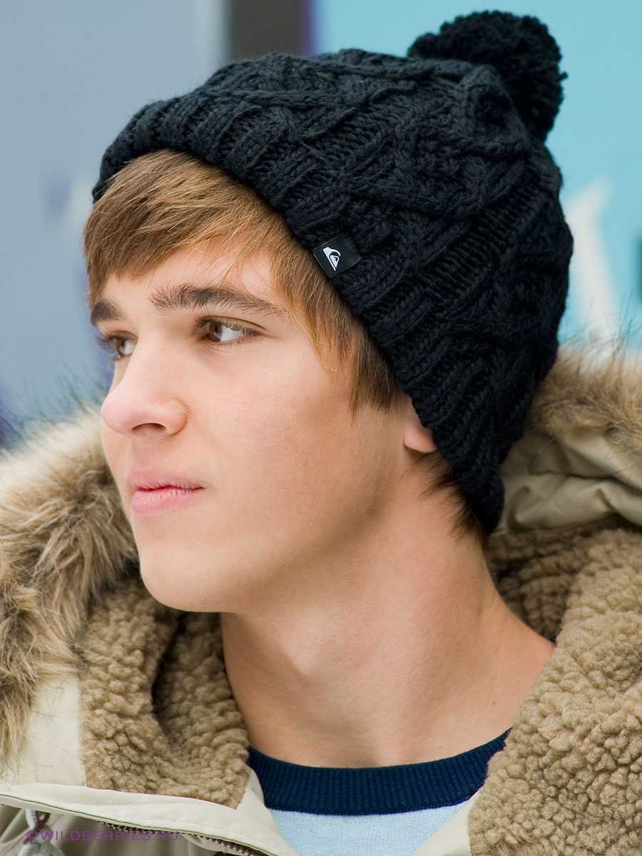 Мужские вязаные шапки