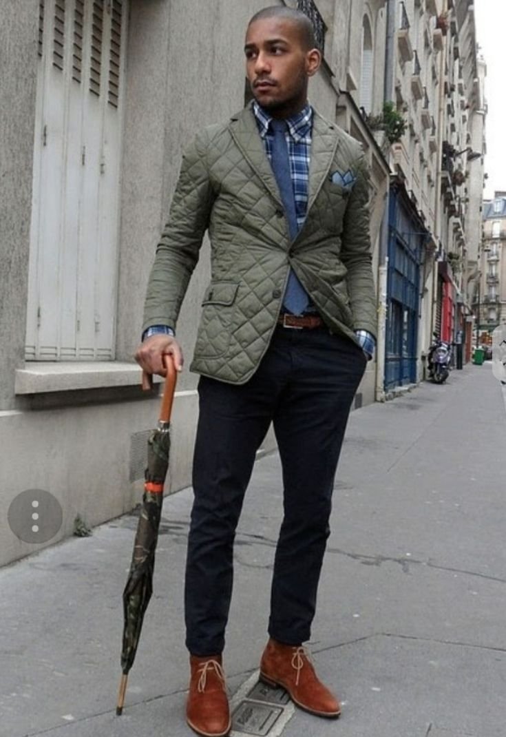 Коричневые туфли мужские с костюмом