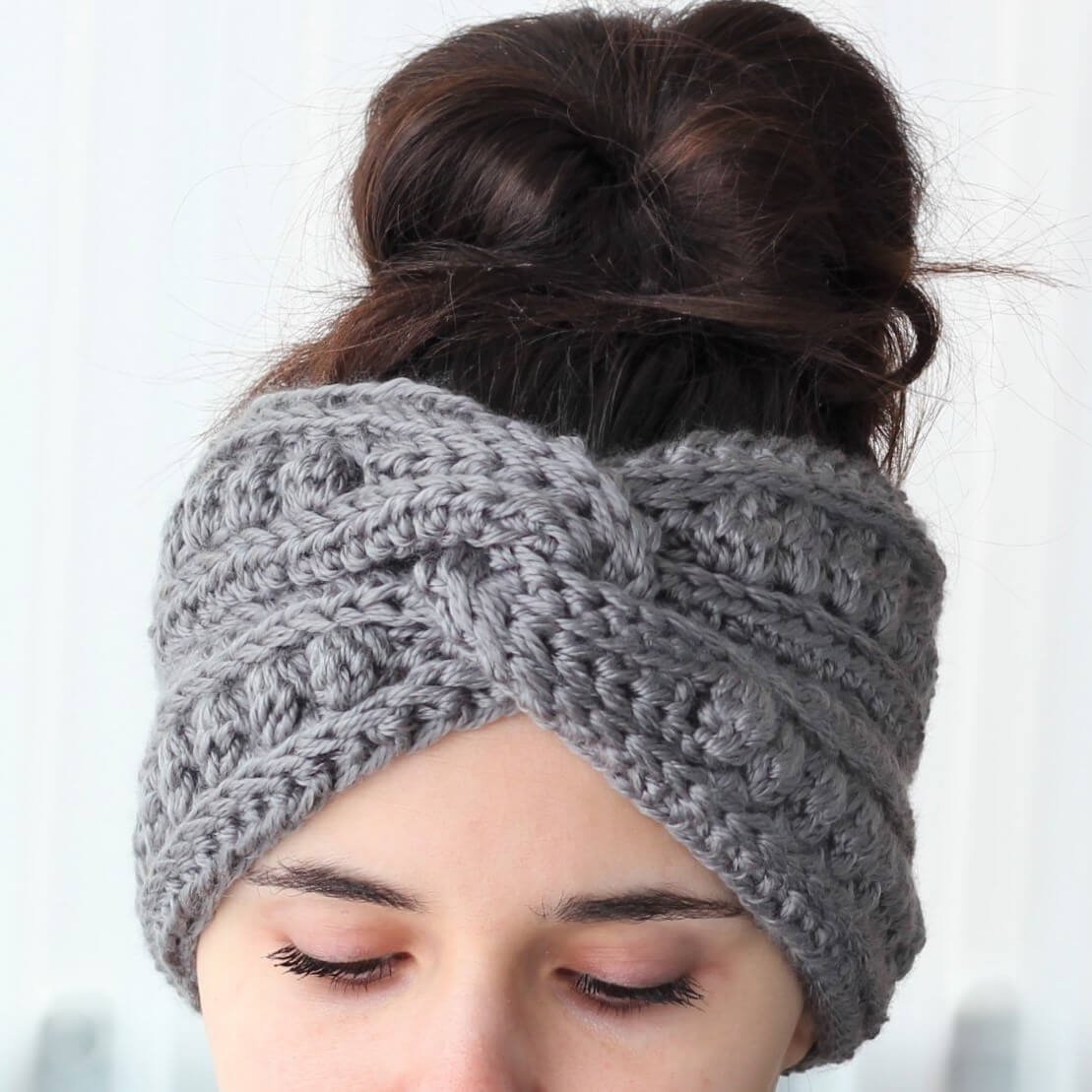 Вязаная повязка на головку