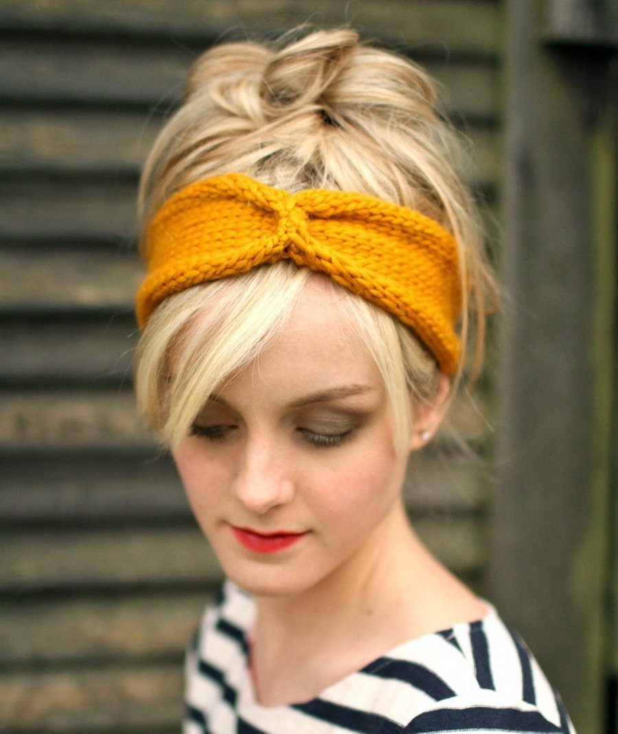 Повязка для волос вязаная