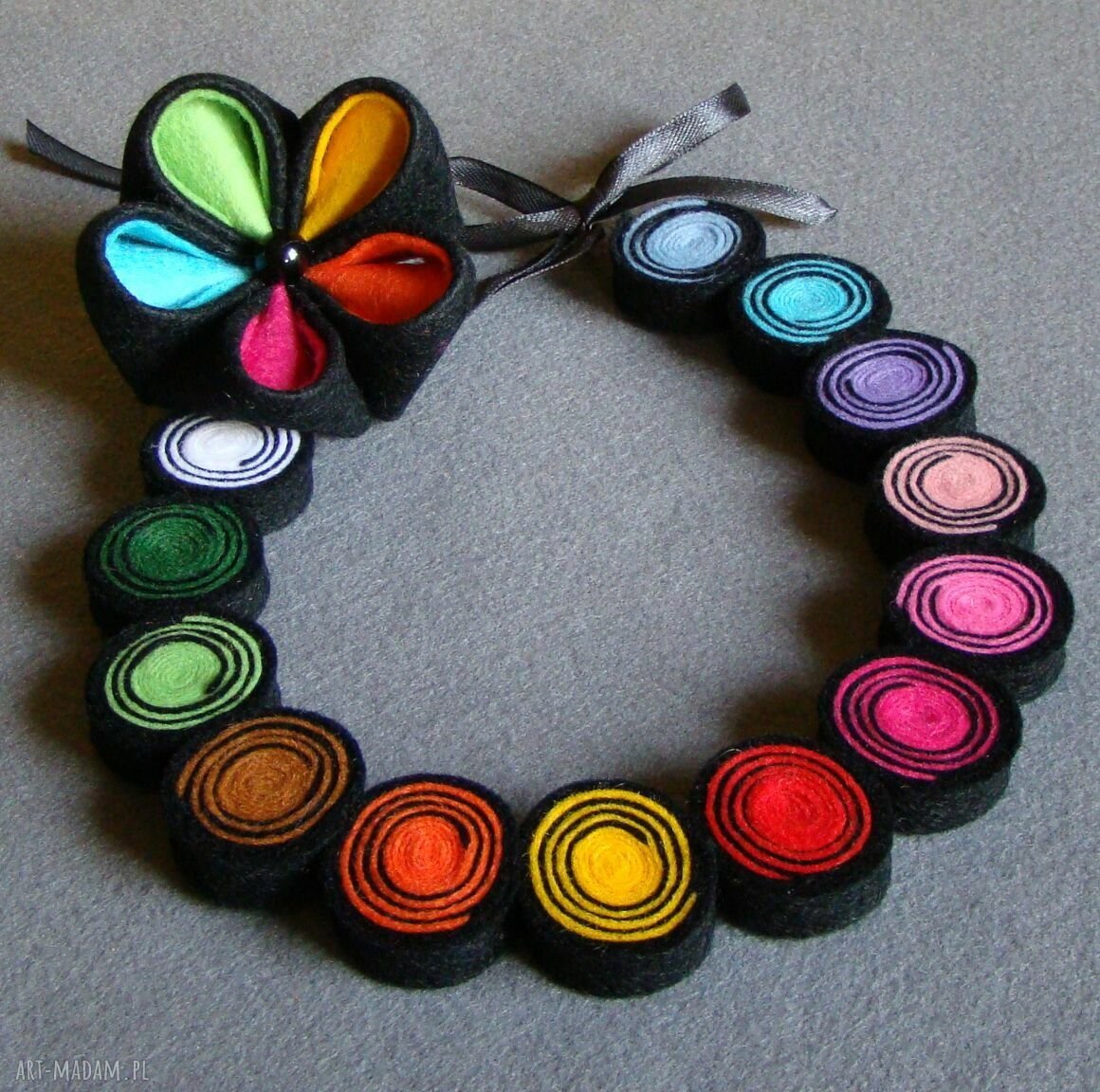 Осенние листья из фетра