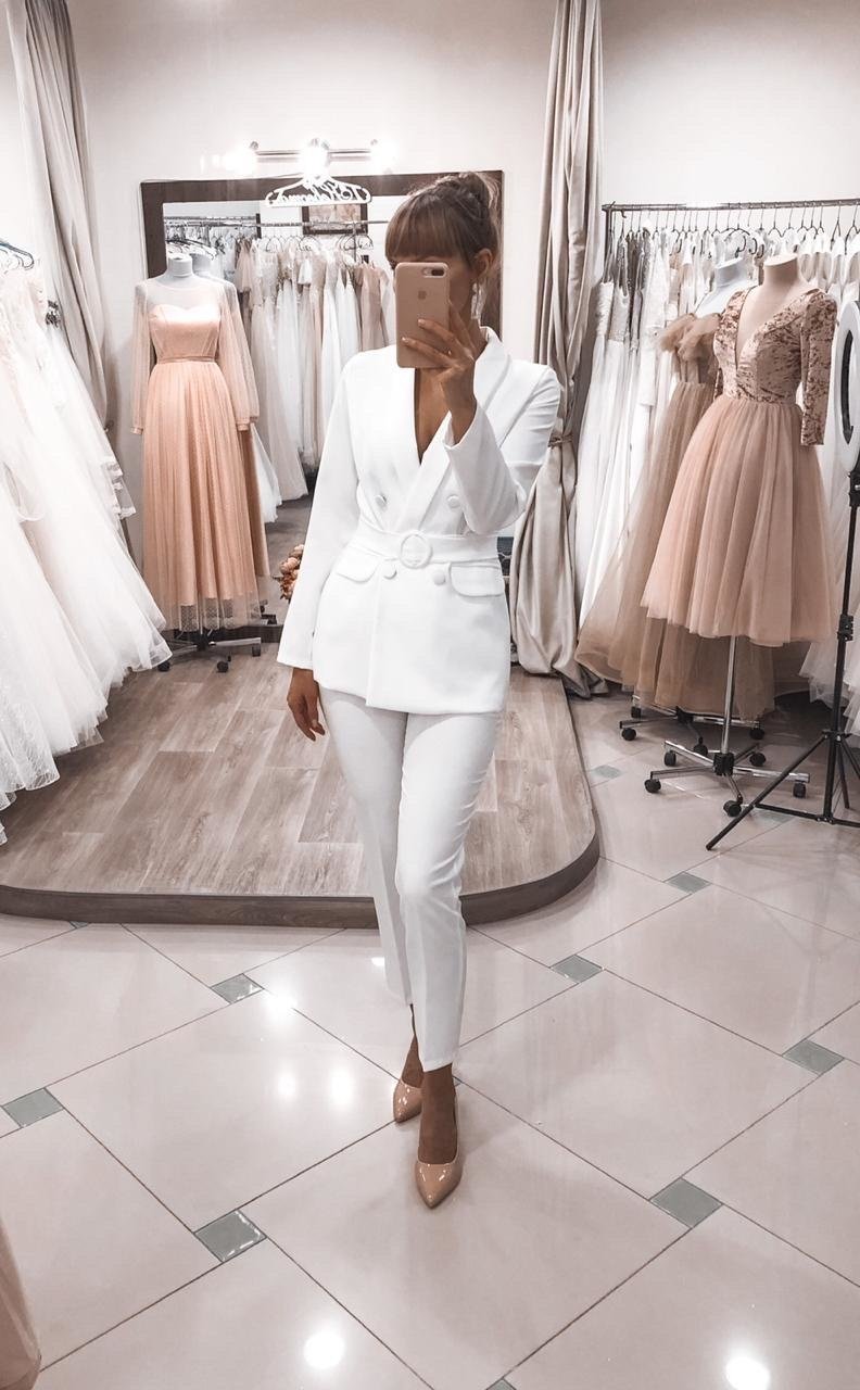 Свадебный брючный костюм для невесты