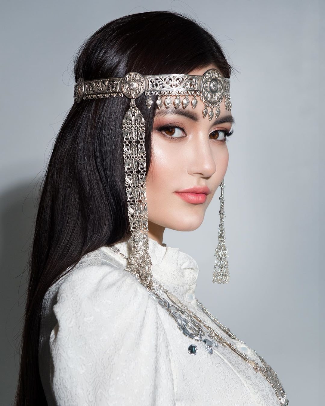 Якутские старинные украшения