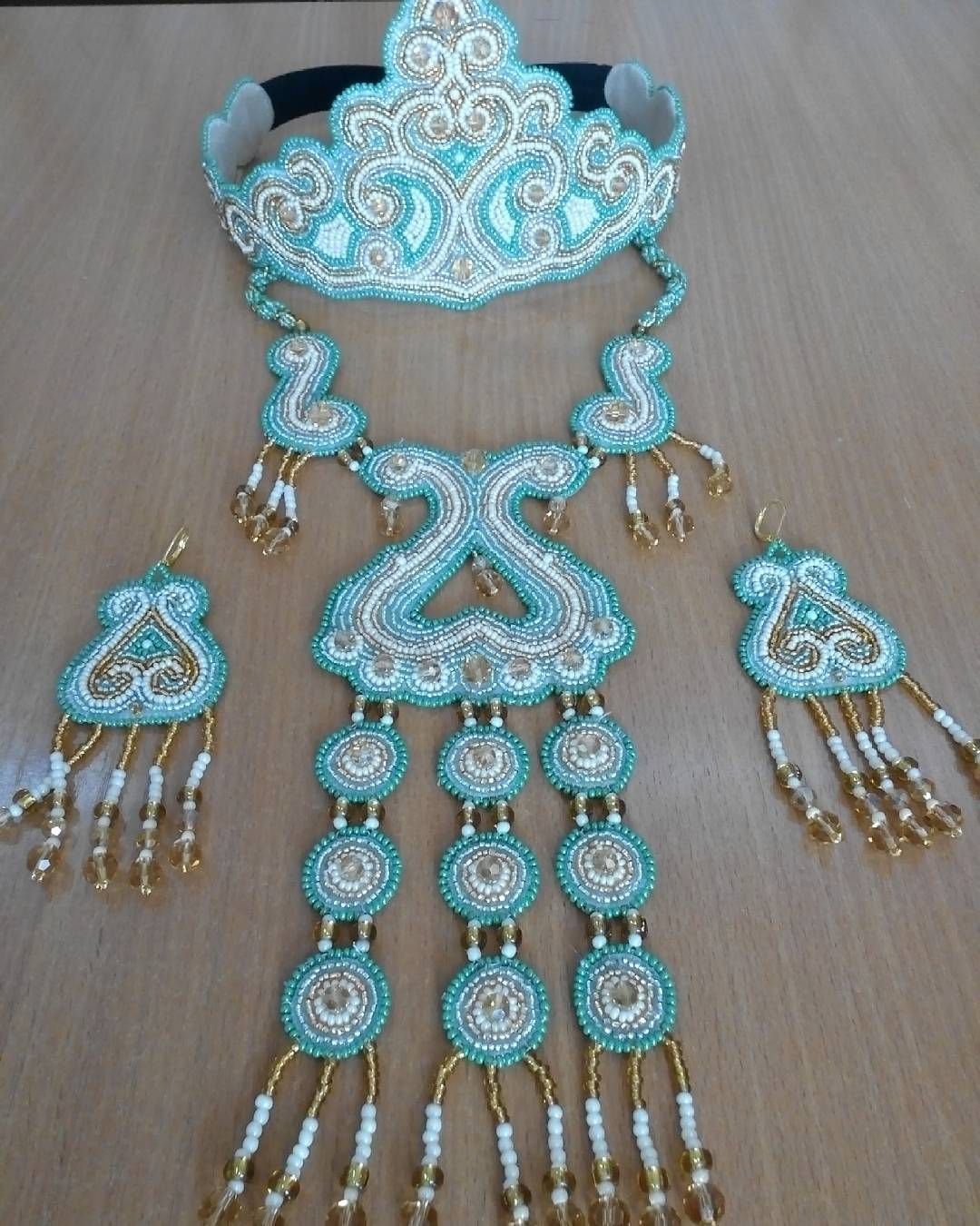 Якутские украшения на голову