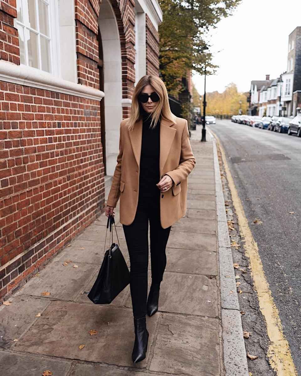 Бархатный пиджак с джинсами