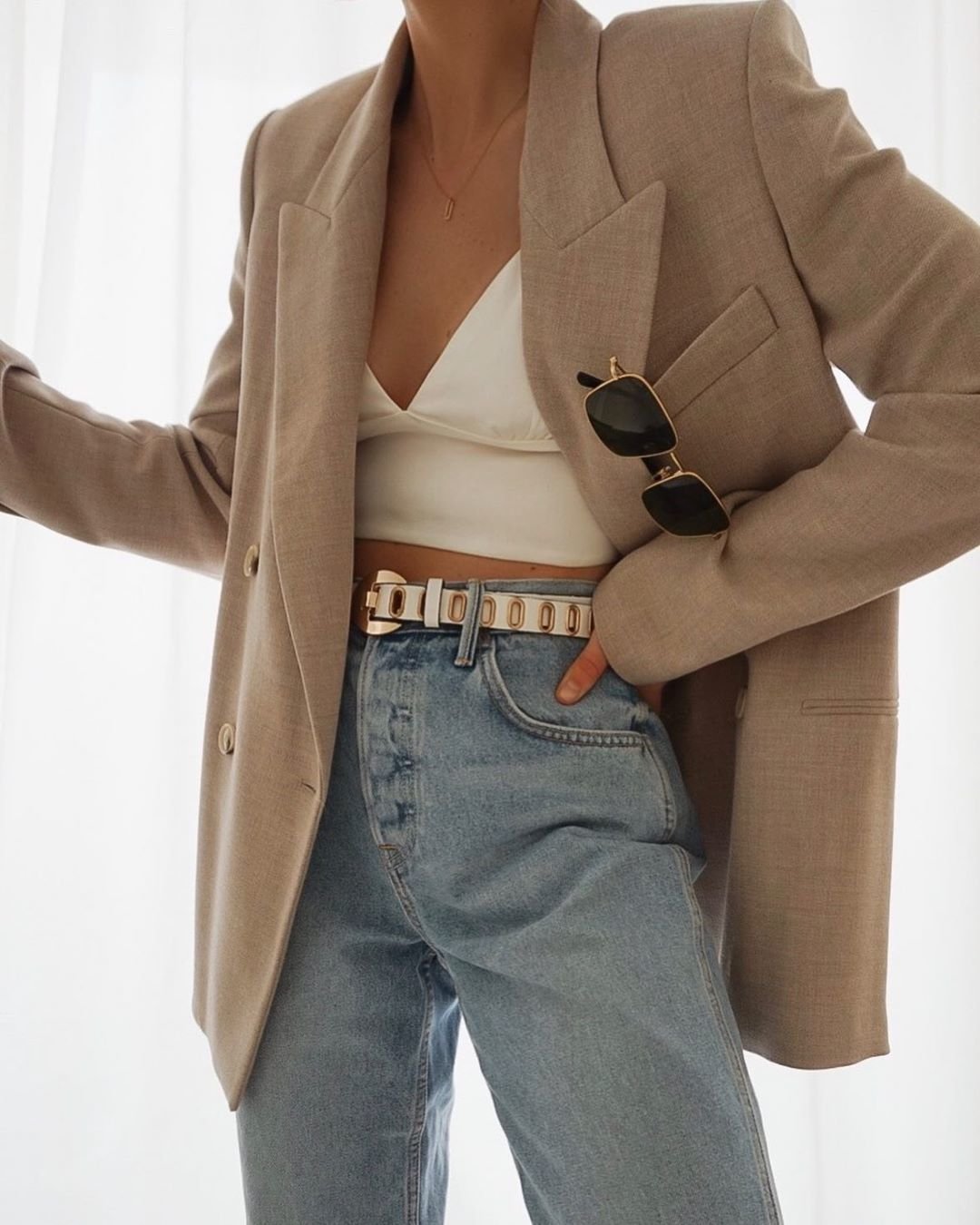 Пиджак с водолазкой женский образ