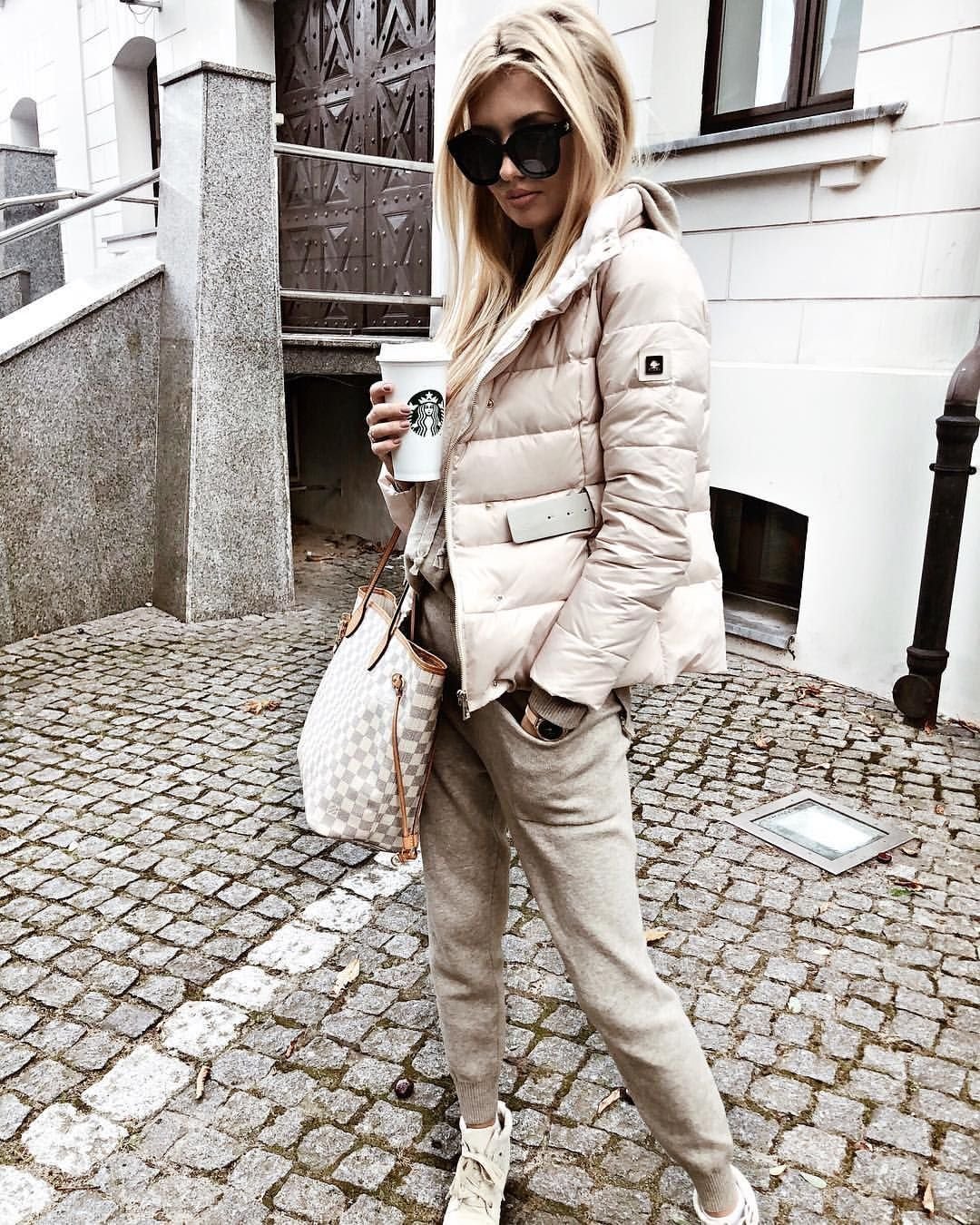 Кашемир и монохром элегантность