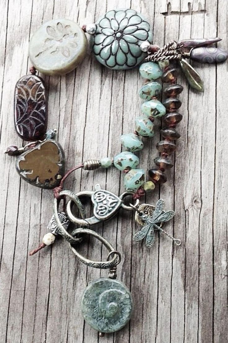 Украшения в стиле бохо из камней