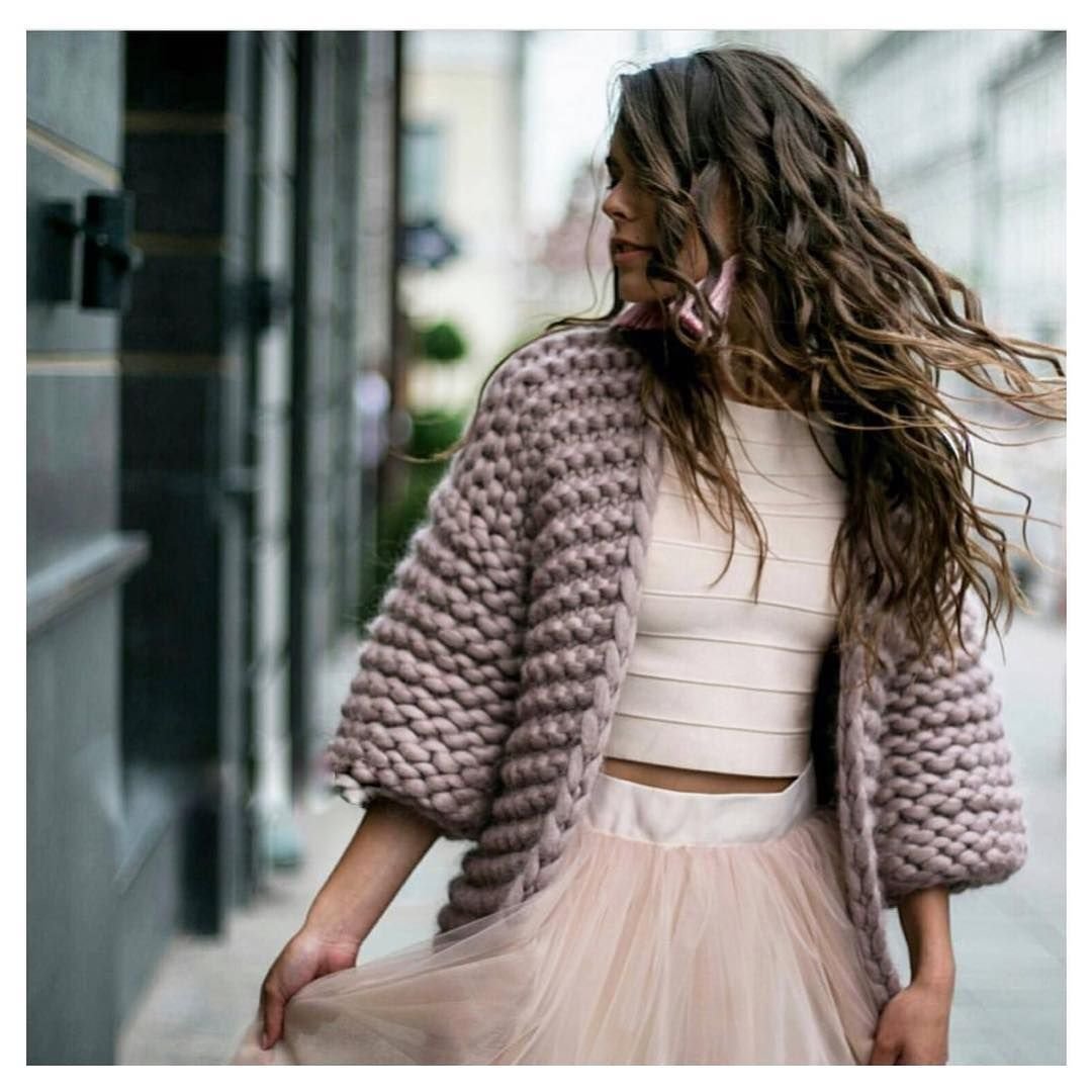 Образы с кофтами крупной вязки