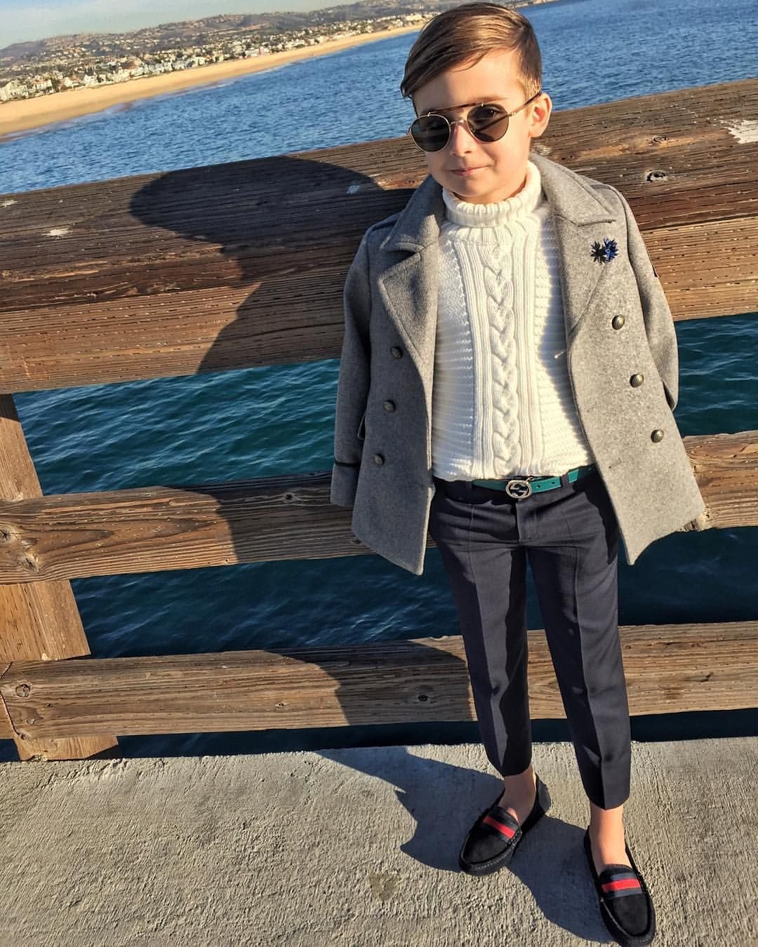 Стильные весенние образы для мальчиков