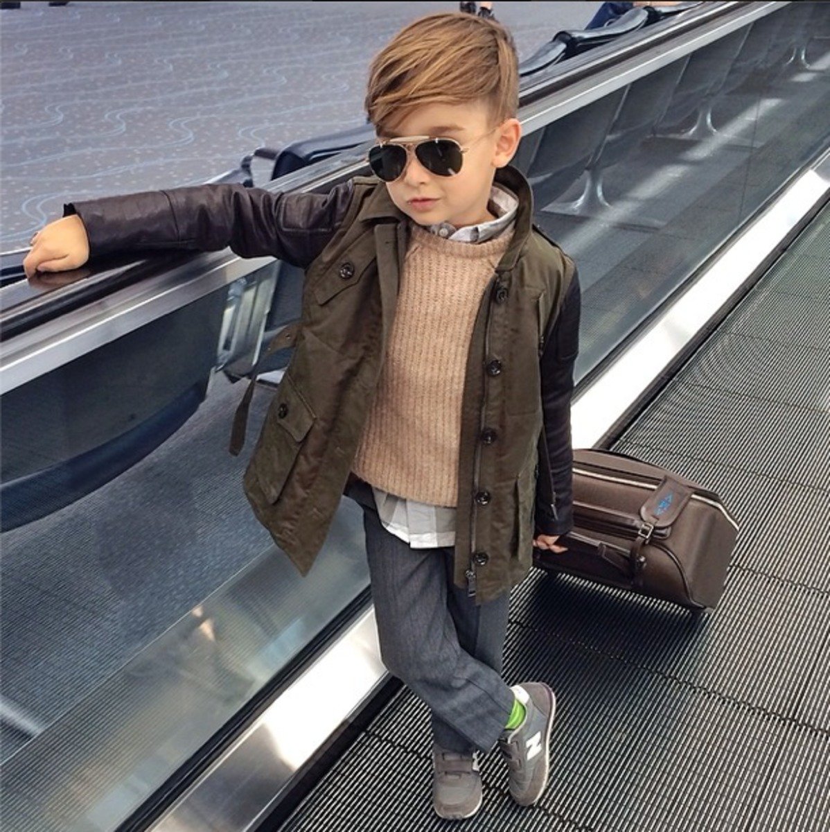 Мальчик модник