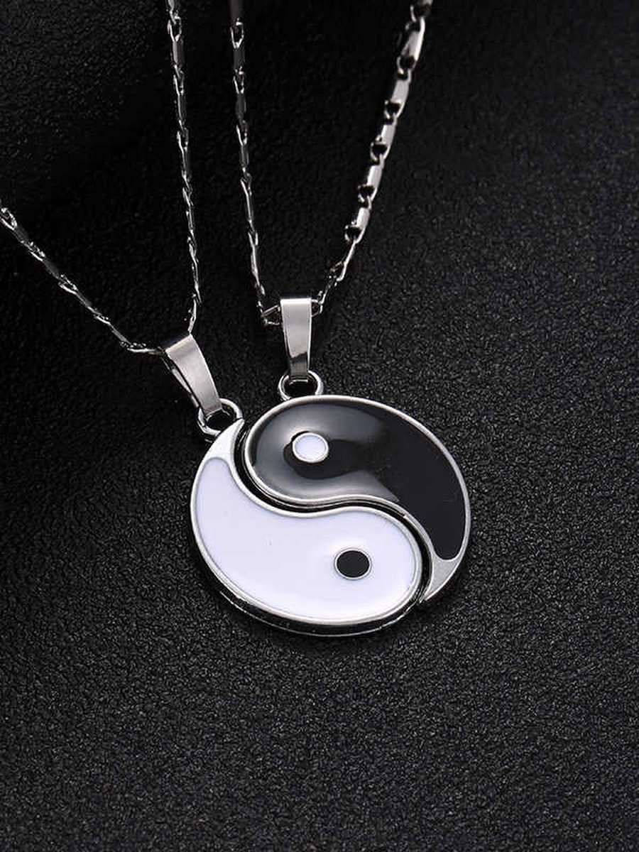 Золотой кулончик Инь Янь