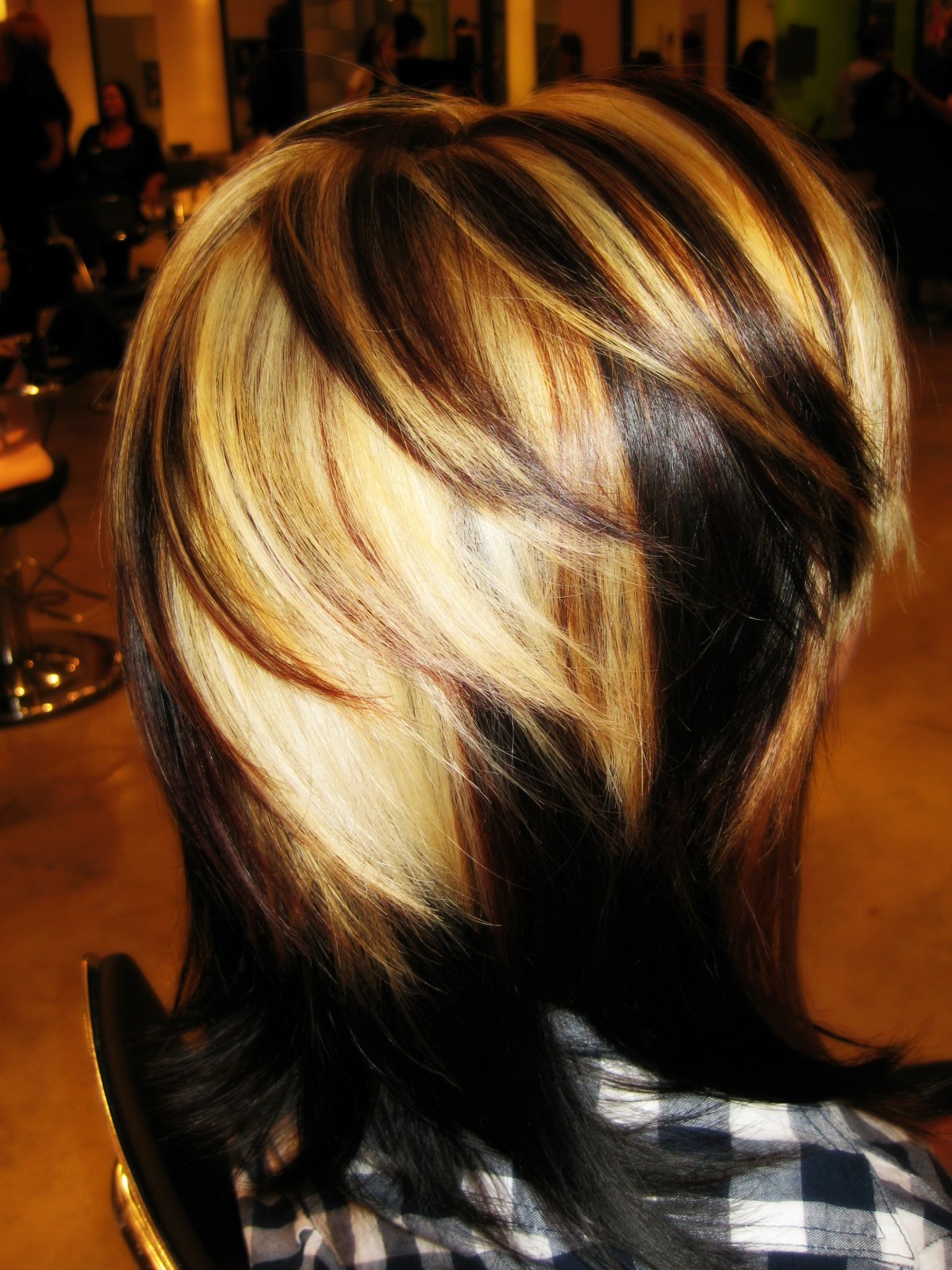 Мелирование двумя цветами