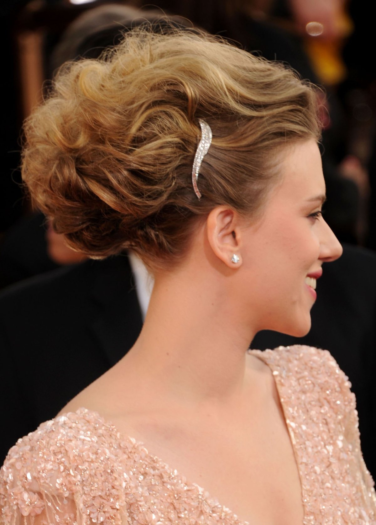 Строгие прически