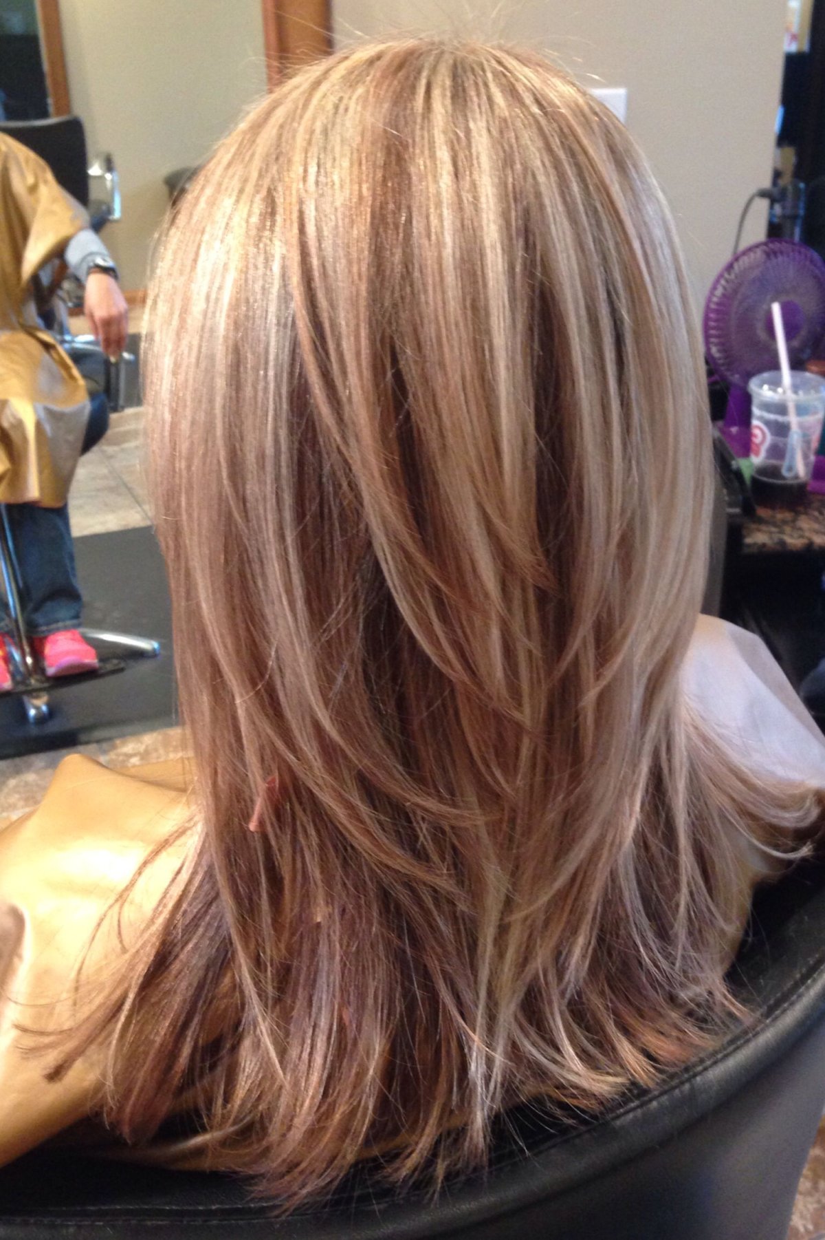 Колорирование на средние волосы с челкой