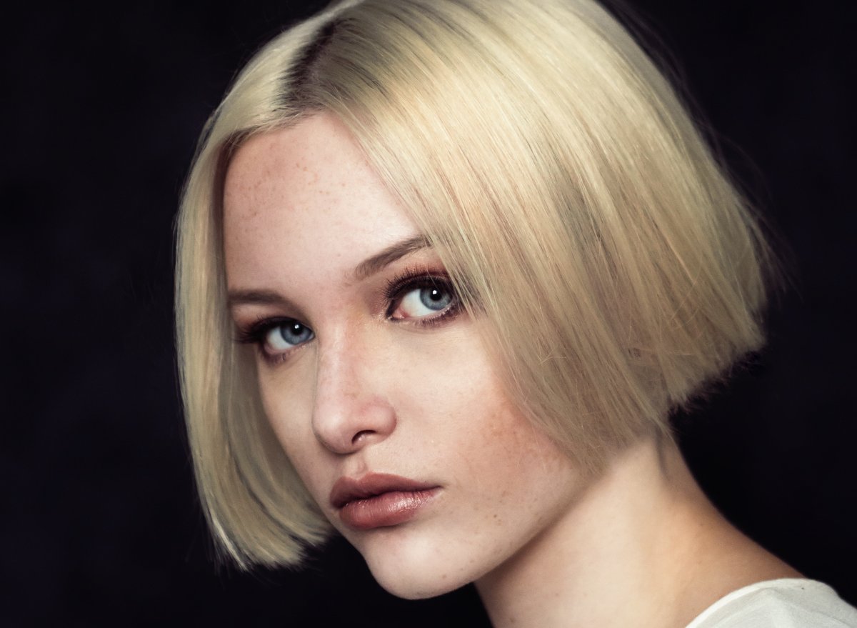 Каре Блант Боб 2020 блонд