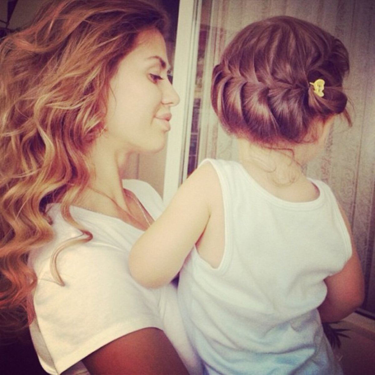 Прическа для мамы и Дочки