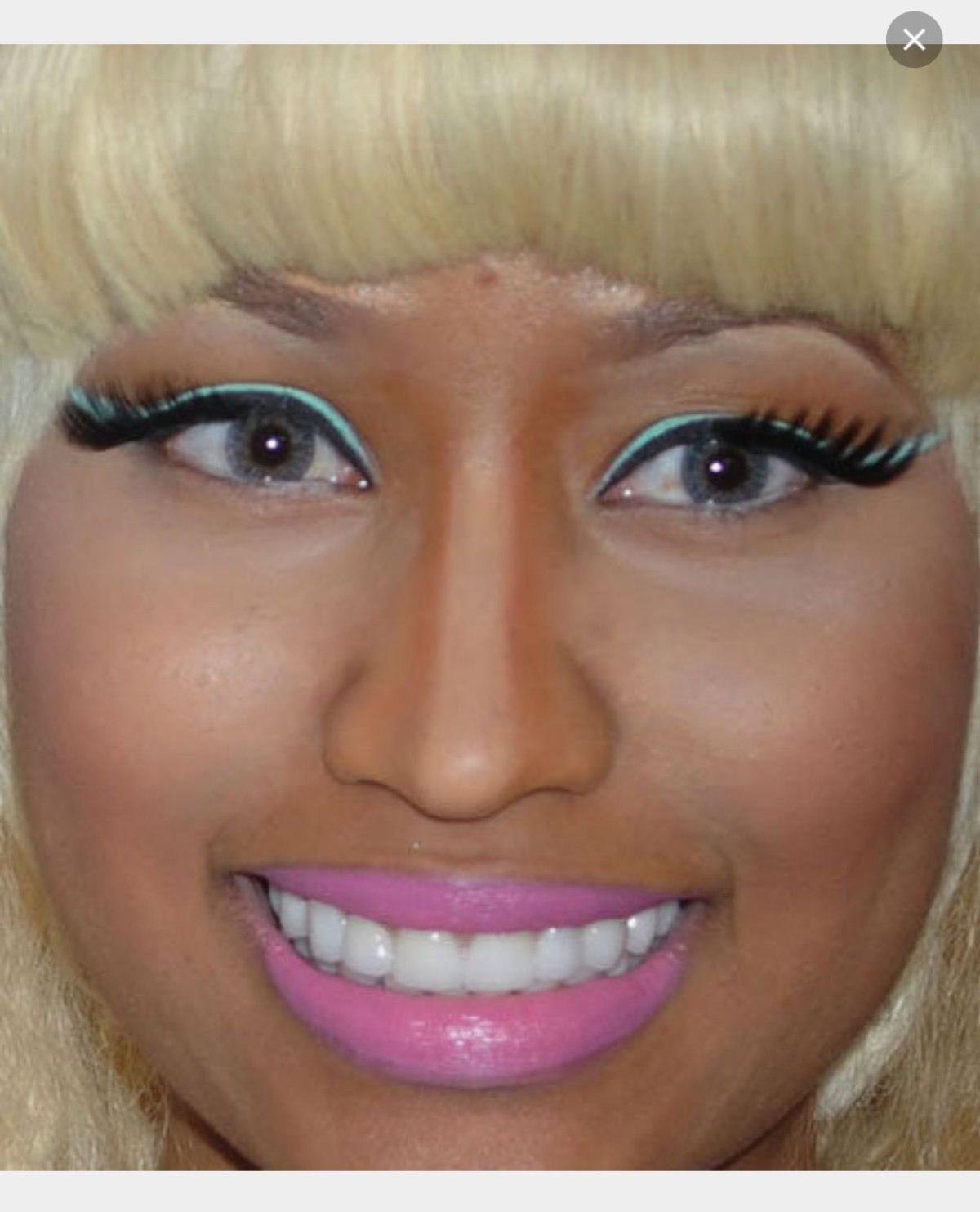 Нос большой прически макияж