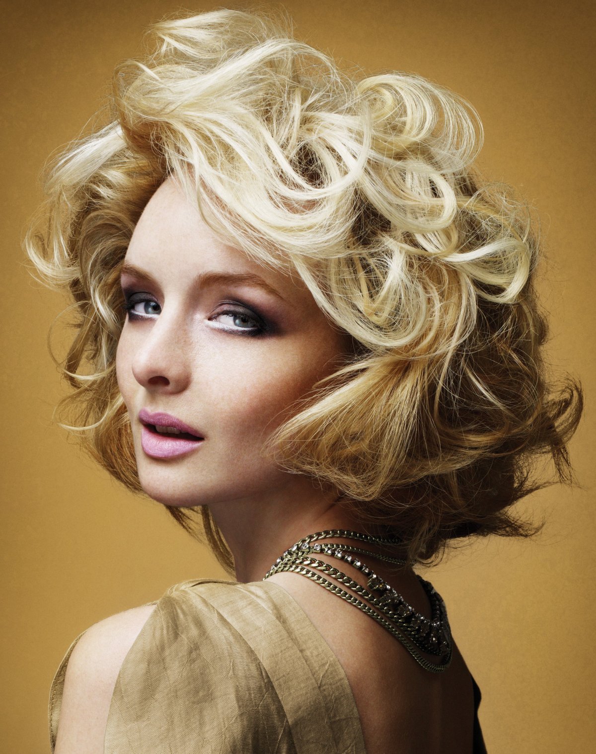 Кудри на каре