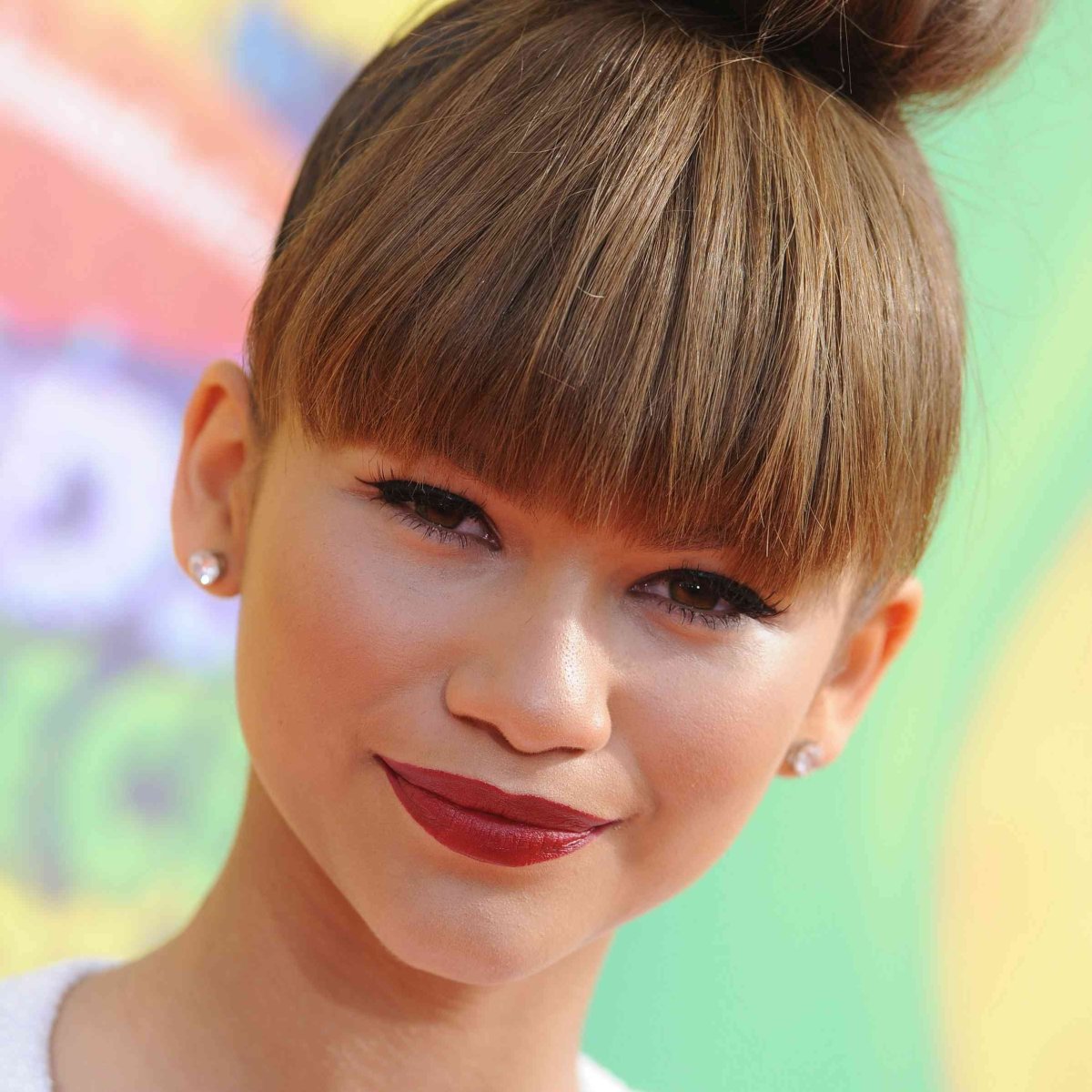 Зендая с челкой