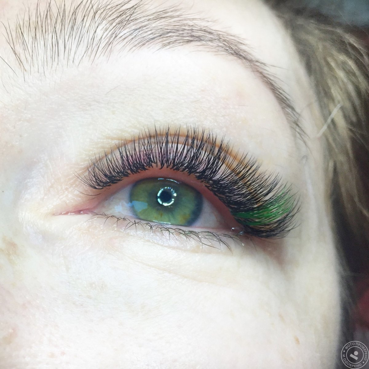 Синие ресницы нарощенные