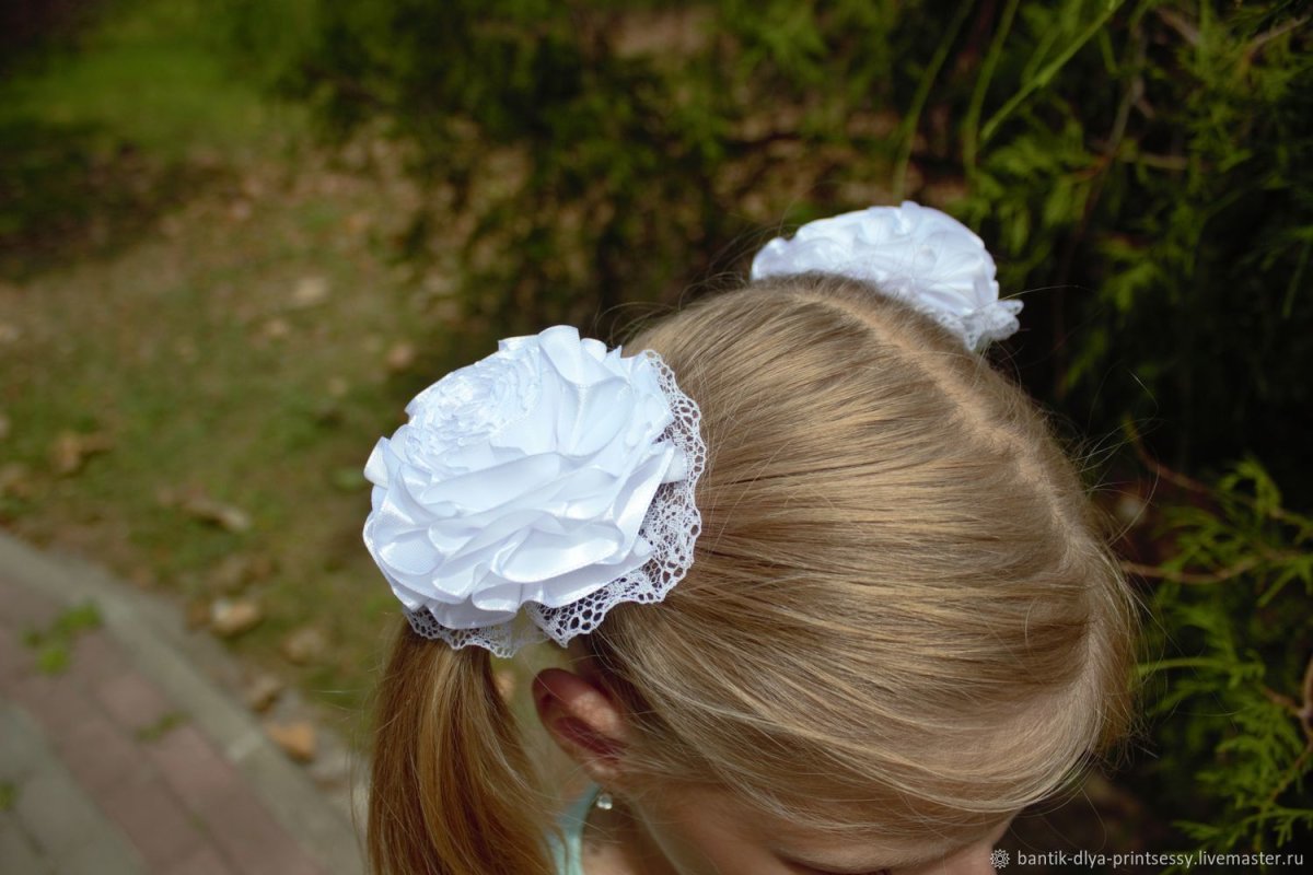 Школьные банты