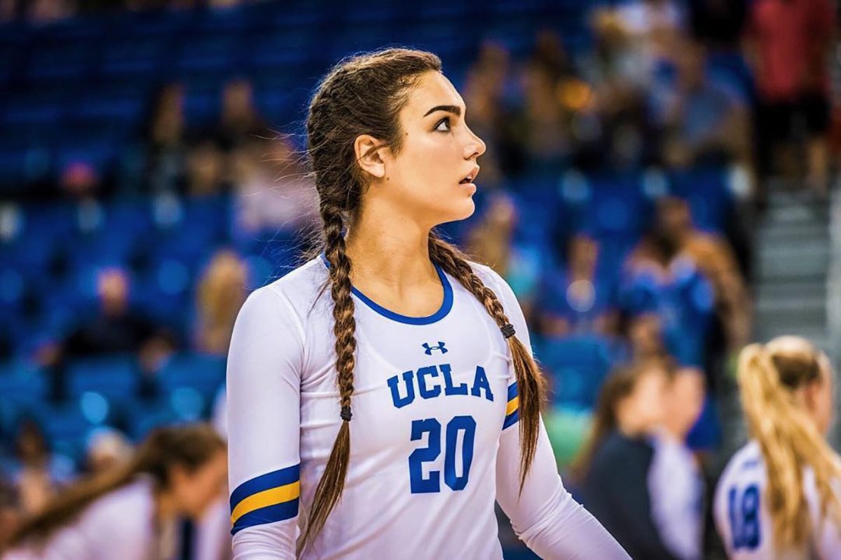 Jamie Robbins волейболистка