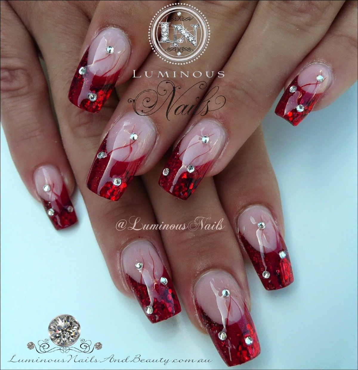 Маникюр красный блестящий френч