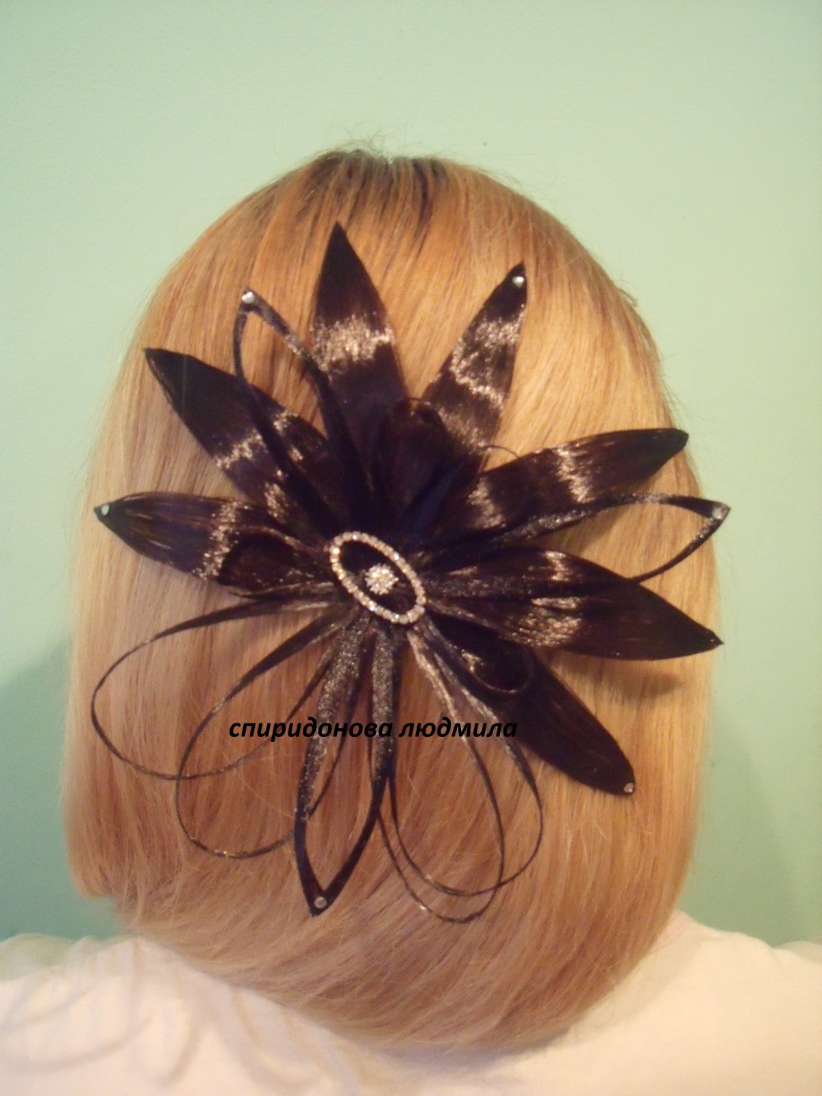 Постижерные украшения