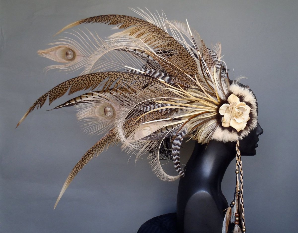 Постижерное изделие перо