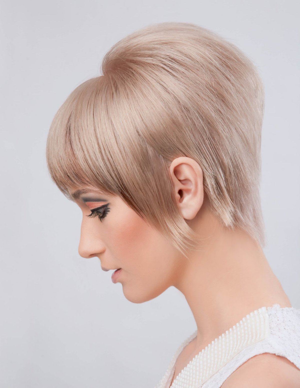 Жемчужный блонд Пикси