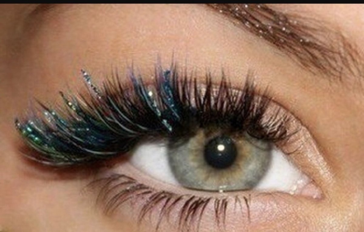 Цветные ресницы
