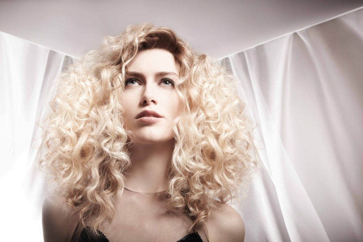 Боб кудряшки