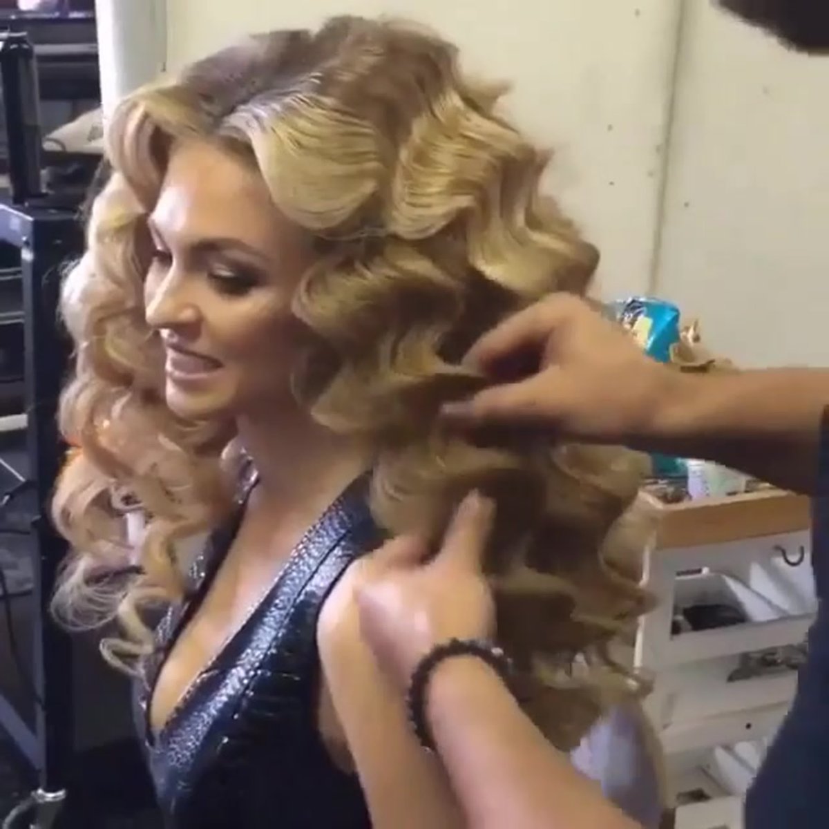 Локоны на длинные волосы