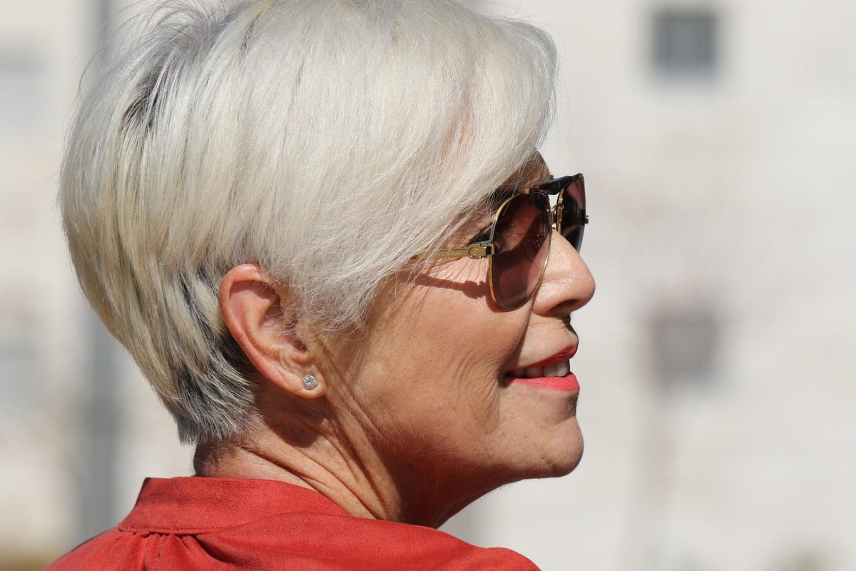 Дженнифер Уиллис Седые волосы