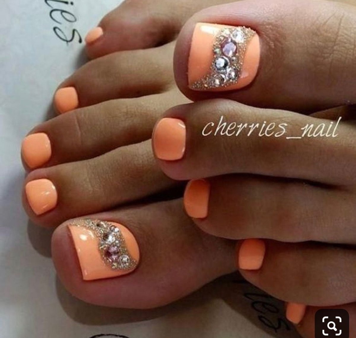 Леопардовый педикюр