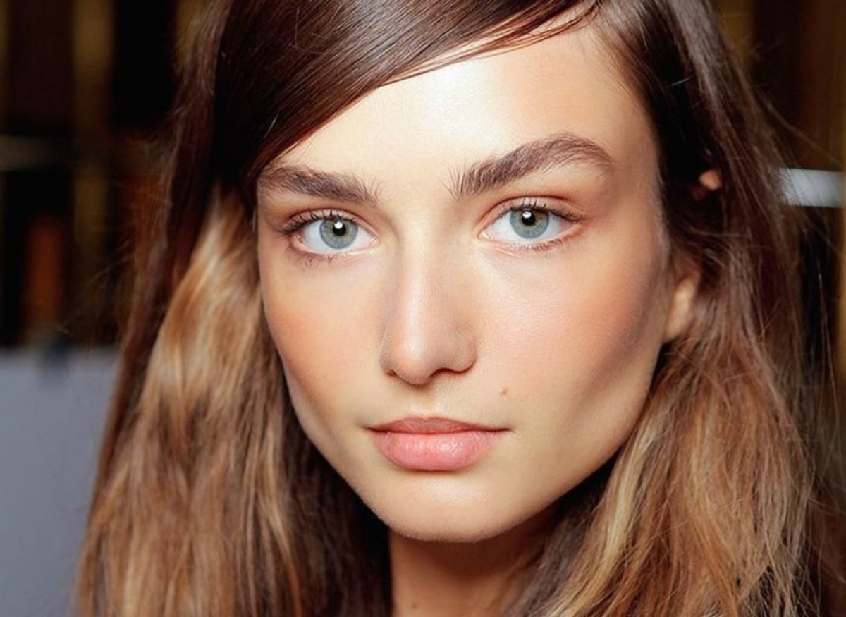 Цвет бровей для шатенок