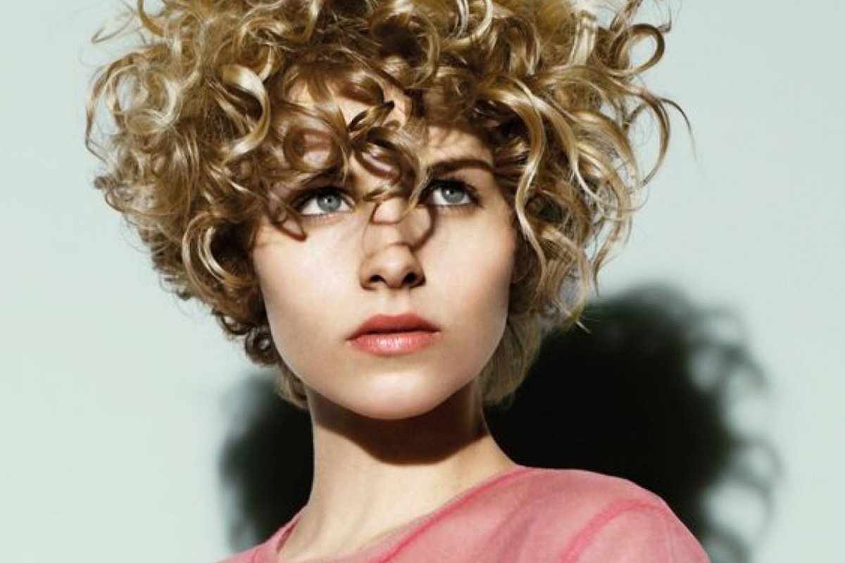 Стрижки с химической завивкой