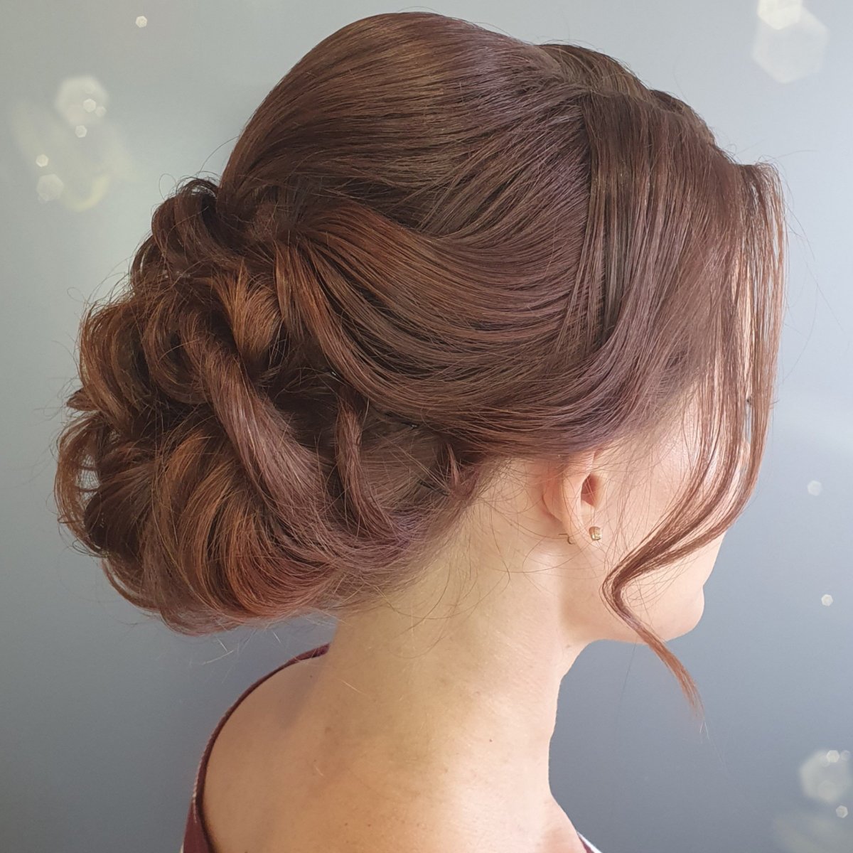 Прическа пучок