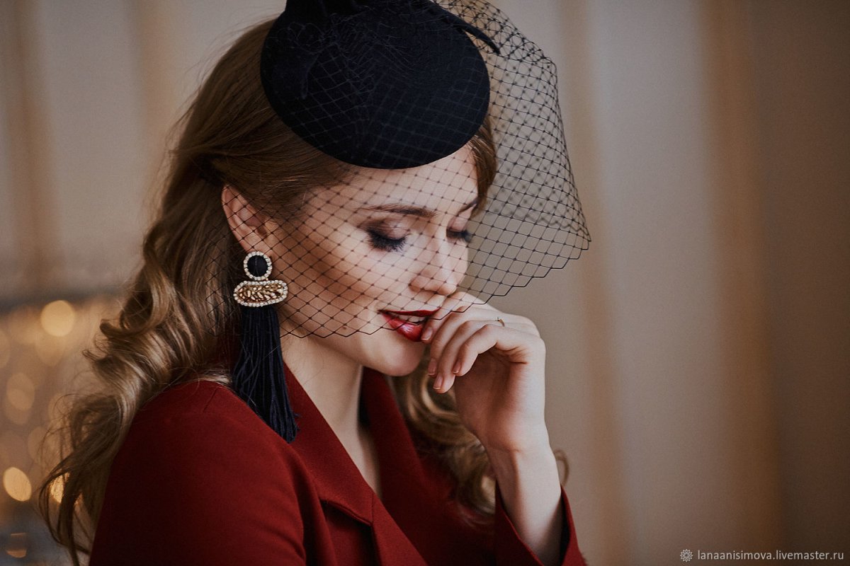 Шляпка с вуалью