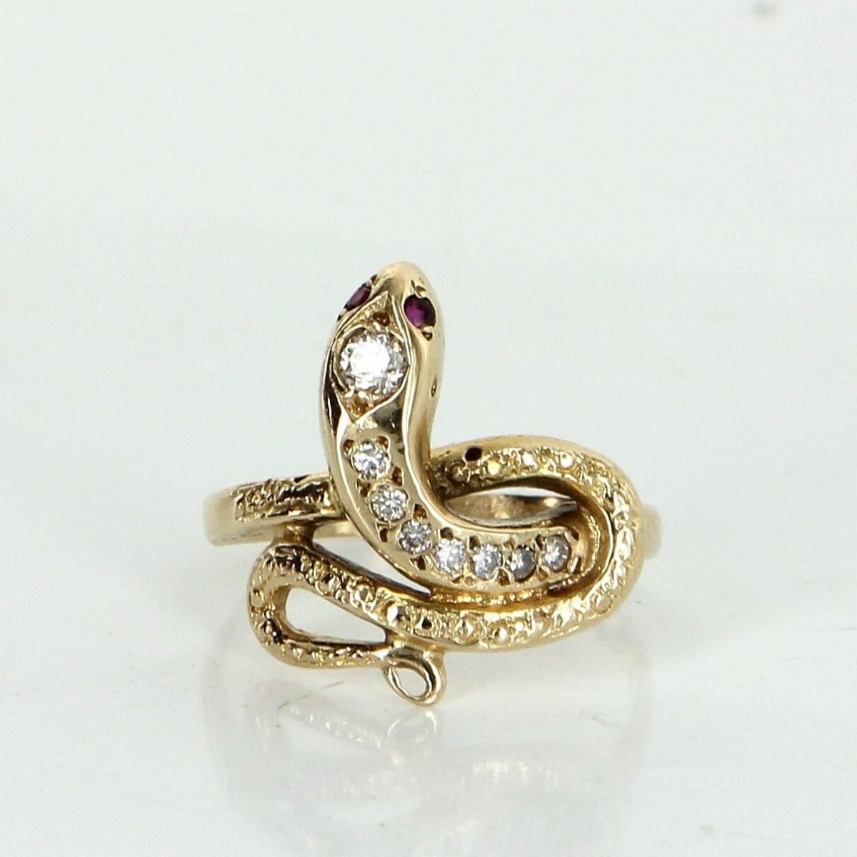 Золотое кольцо змея Санлайт