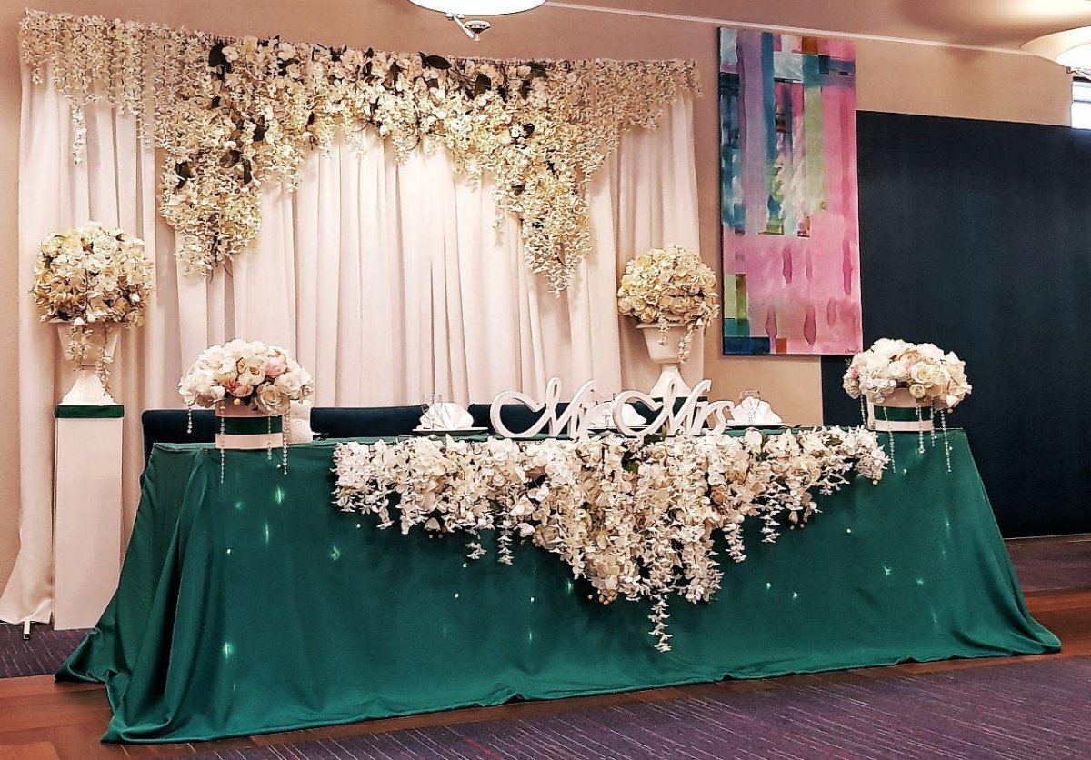Декор свадебного зала