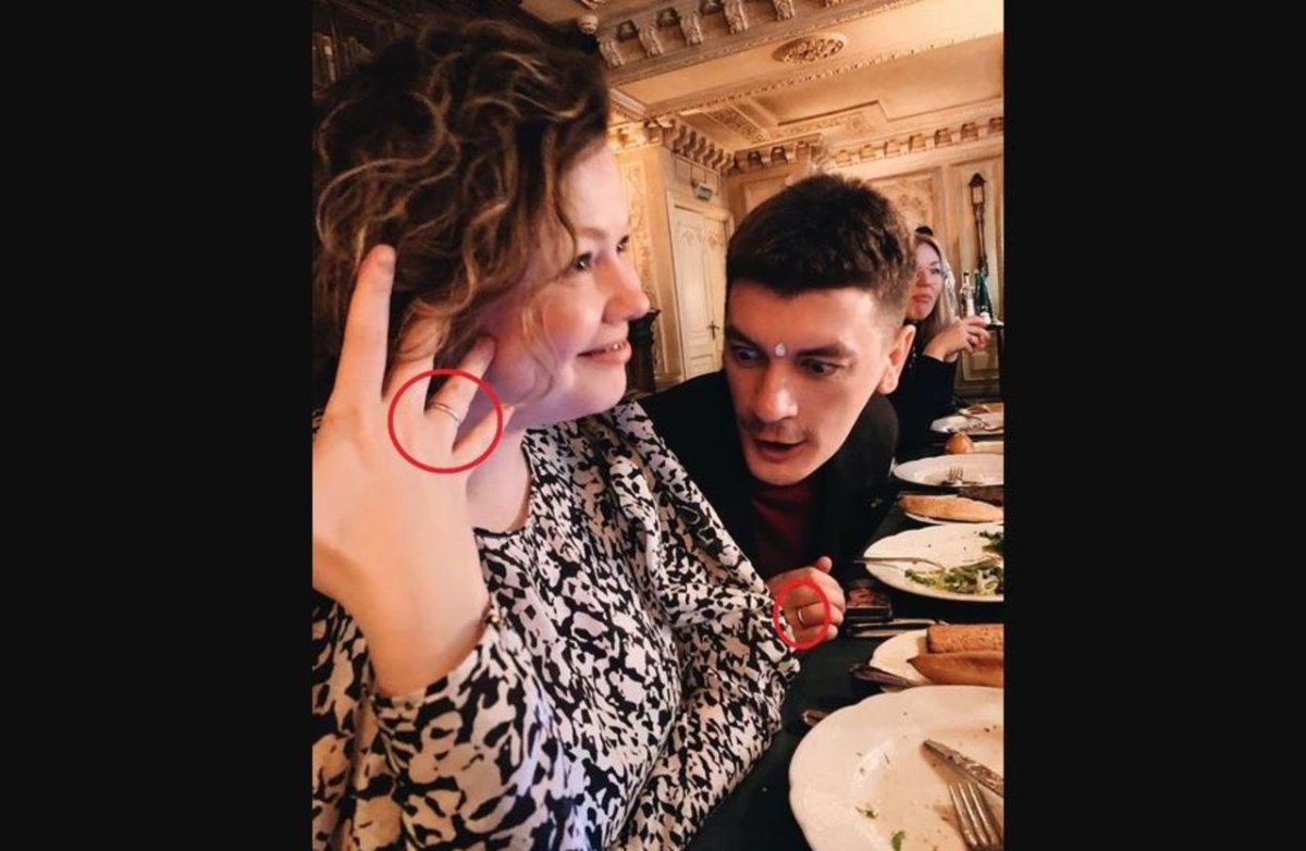 Свадьба руки жениха и невесты