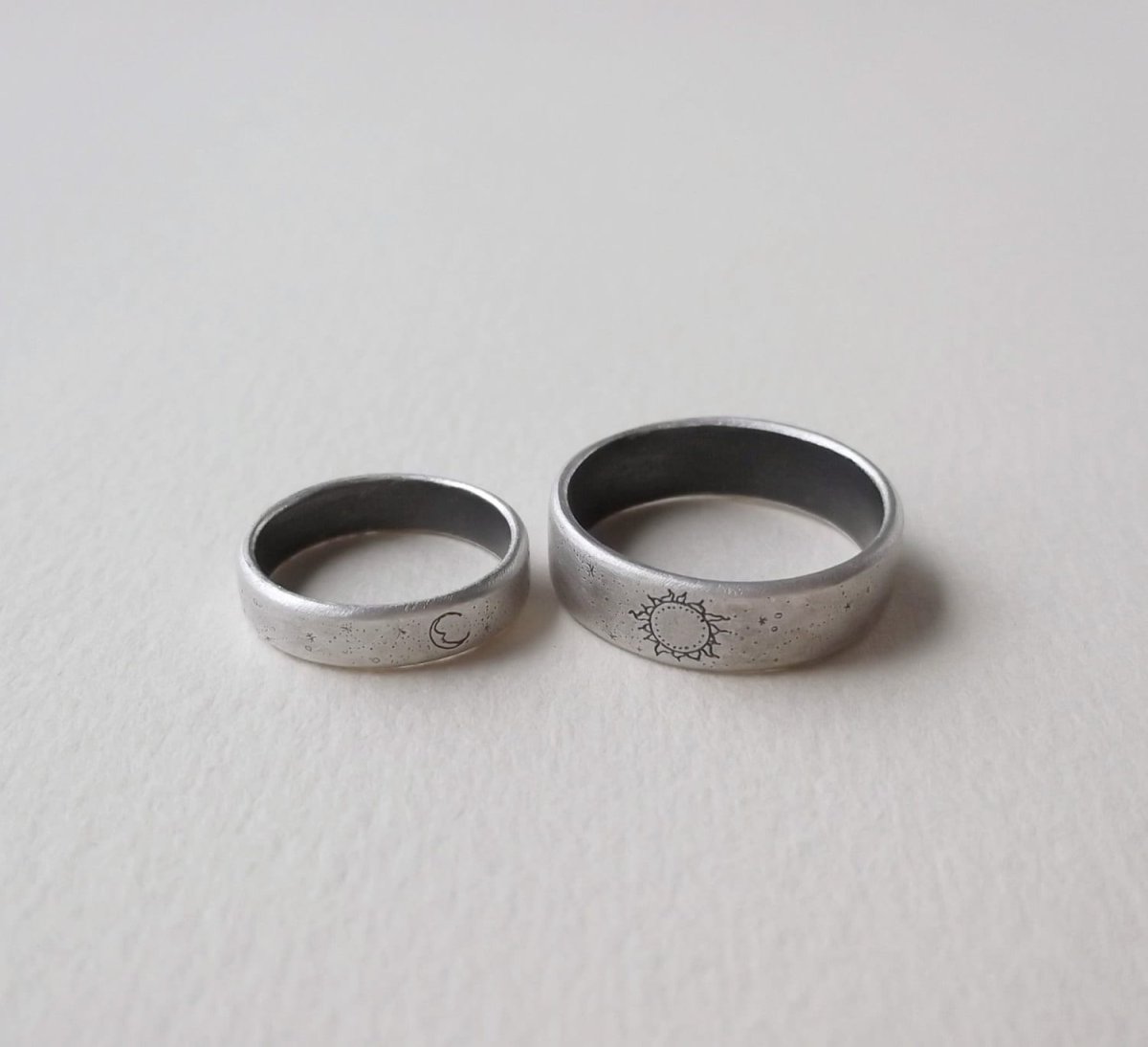 Кольцо солнце и Луна