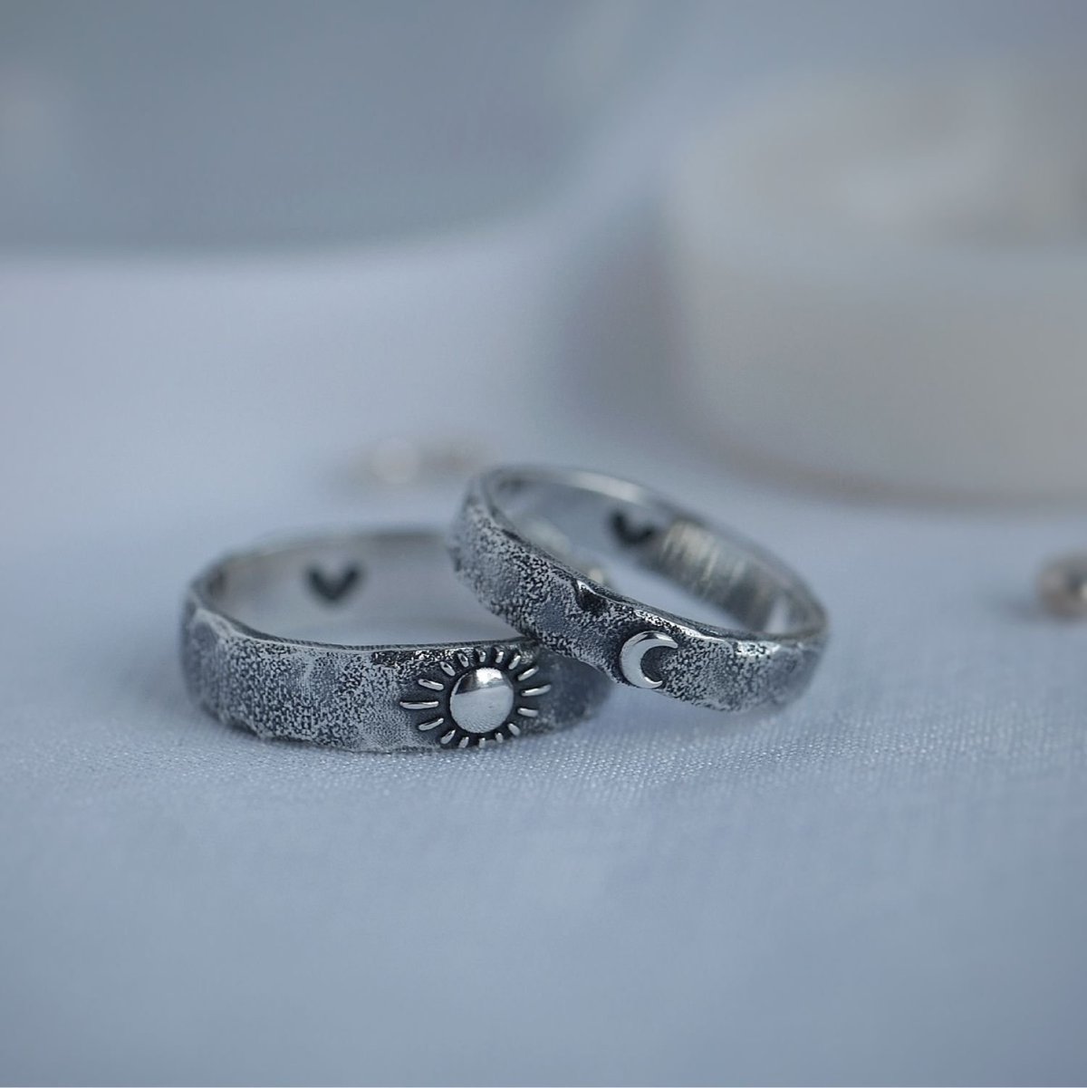 Минималистичные обручальные кольца