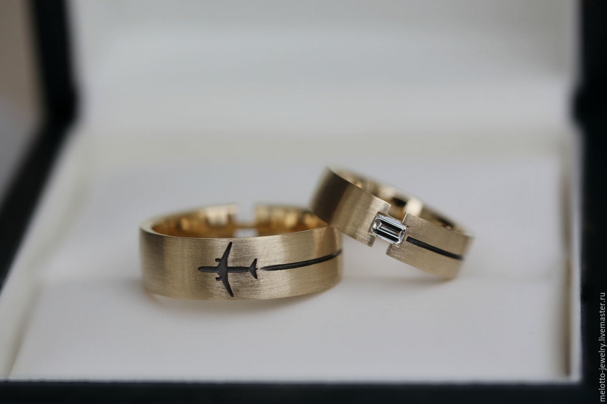 Оригинальные обручальные кольца