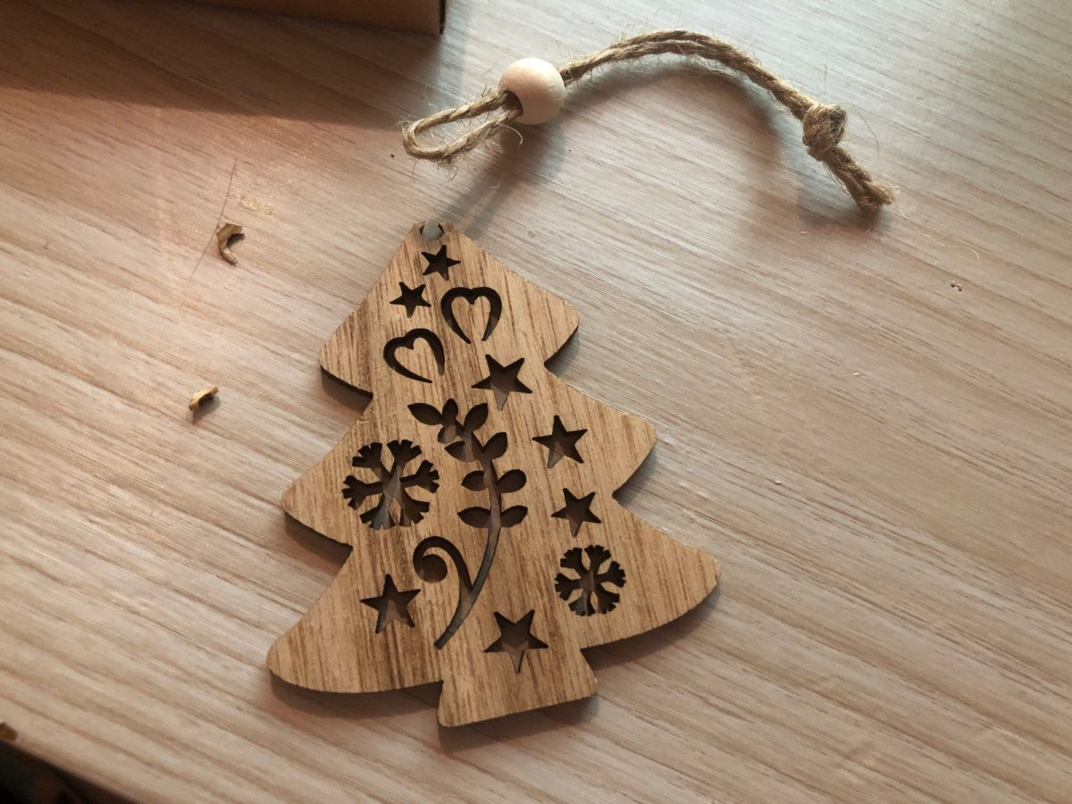 Брелок дерево с гравировкой