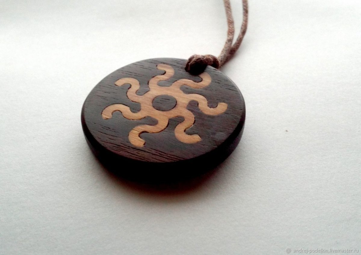 Кулоны для влюбленных